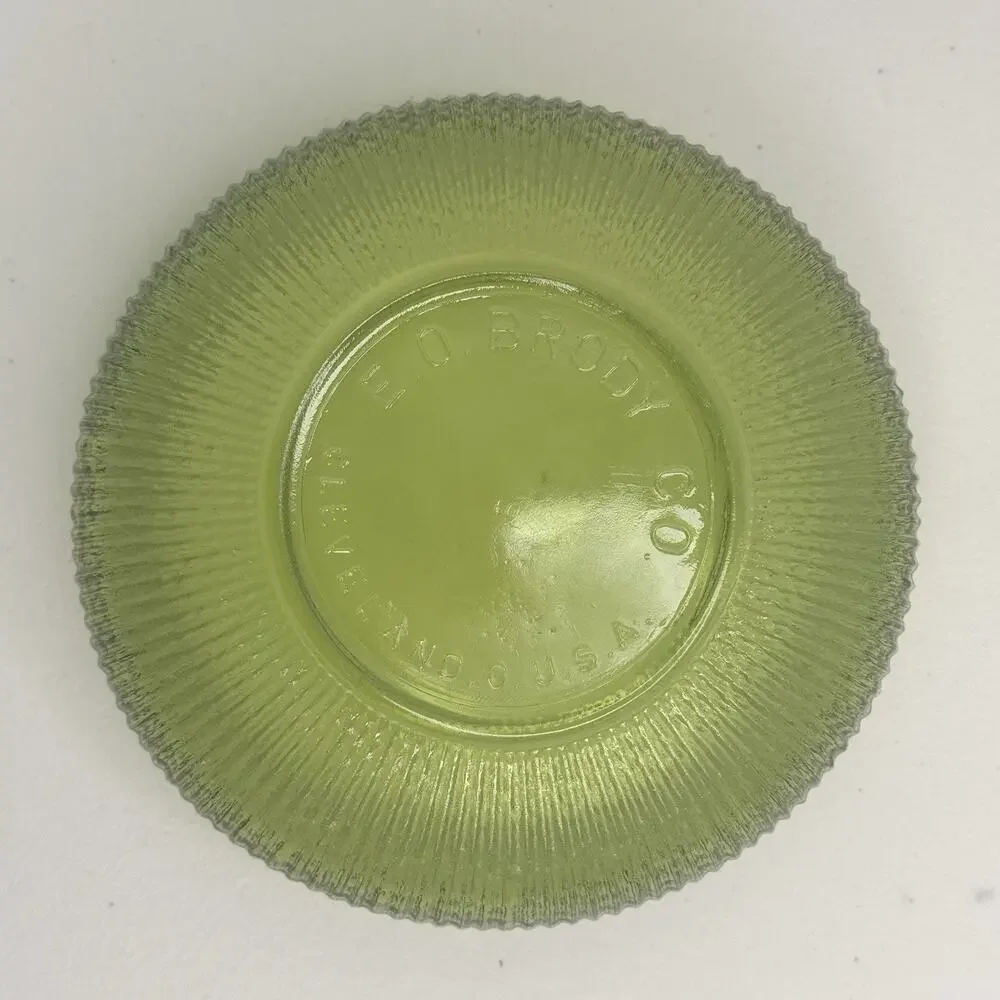 E.O. Brody Co. Cleveland Green Ribbed Glass Bowl Shallow Vase Candy Dish MCM VTG